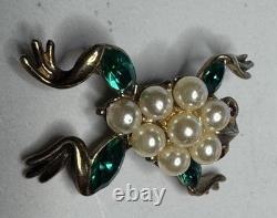 Trifari Alfred Philippe 1952 Green, Red Rhinestone & Pearl Frog Pin Brooch