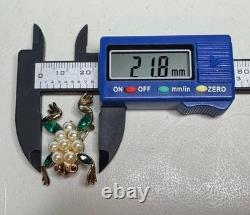 Trifari Alfred Philippe 1952 Green, Red Rhinestone & Pearl Frog Pin Brooch