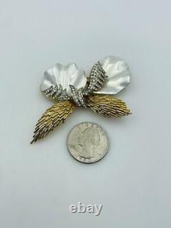 Trifari Alfred Philippe Coquilles Vintage Gold Plated Mother Of Pearl Enamel Pin