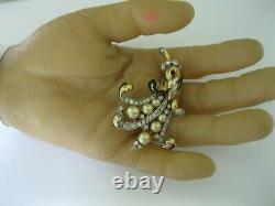 Trifari Alfred Philippe Empress Eugenie Pearl Rhinestone Clip Pin