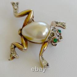 Trifari Alfred Philippe Frog Brooch Pin Vintage Pearl Belly & Pavé 1940s Figural