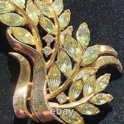 Trifari Alfred Philippe Gold Tone Lemon/Lime Color Stones 2.5 Spray Brooch 1951