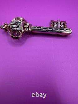 Trifari'Alfred Philippe' Gold and Diamante Baguettes Key Pin