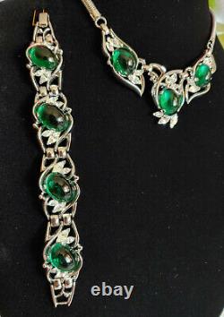 Trifari Alfred Philippe Green Cabochon Gran Parure Necklace-bracelate-earring
