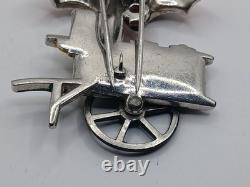 Trifari'Alfred Philippe' Ice Cream Cart with Umbrella Pin Clip SOLD AS. IS