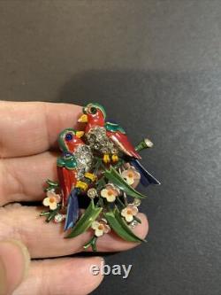 Trifari'Alfred Philippe' Pair of Love Birds Pin Clip On Branches with Flowers