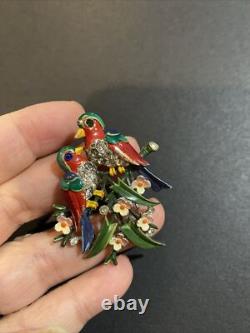 Trifari'Alfred Philippe' Pair of Love Birds Pin Clip On Branches with Flowers