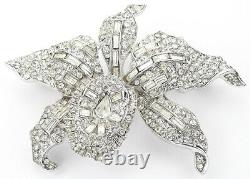 Trifari'Alfred Philippe' Pave & Baguettes 1961 Diamante Orchid Trembler Pin