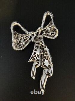 Trifari'Alfred Philippe' Pave Openwork Flower Circles Pattern Floral Bow Pin