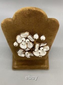 Trifari Alfred Philippe Pin Brooch Flower White Glass Lg Statement Signed Crown