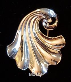 Trifari Alfred Philippe Silvertone Deco Fan Swirl Pin Clip Des. Pat. No. 137545