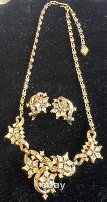 Trifari Alfred Philippe Twinkle 1952 Gold Tone Rhinestone Necklace Earrings Set