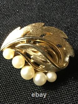 Trifari Alfred Philippe Vintage Clip-On Earrings Estate Jewelry Pre-Owned Pearl