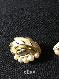 Trifari Alfred Philippe Vintage Clip-On Earrings Estate Jewelry Pre-Owned Pearl