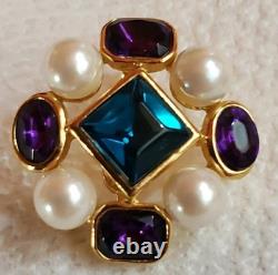 Trifari Alfred Philippe Vintage Jewels of India Moghul Clip On Earrings