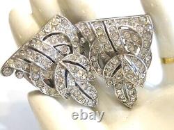 Trifari Clip Mates Double Dress Clip Pair Set On Brooch Bar Alfred Philippe 1936