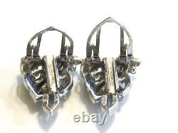 Trifari Clip Mates Double Dress Clip Pair Set On Brooch Bar Alfred Philippe 1936