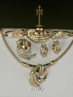 Trifari Comet 1953 Set Crystal Spangled Gold Alfred Philippe PAT PEND Box
