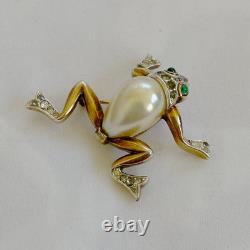 Trifari Crown Alfred Philippe Frog Brooch Pin Pearl Belly Rhinestones 1940's Vtg
