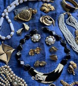 Trifari Crown Trifari Jewelry Lot Including Alfred Philippe Goldtone Some Rare
