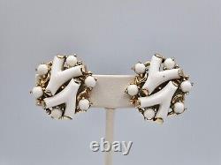 Trifari Faux Coral Necklace Earrings Set Alfred Philippe Des Pat Pend Milk Glass