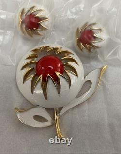 Trifari Flower Brooch Pin Earrings Red White Enamel Set Rare