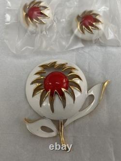 Trifari Flower Brooch Pin Earrings Red White Enamel Set Rare