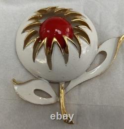 Trifari Flower Brooch Pin Earrings Red White Enamel Set Rare
