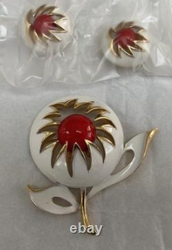 Trifari Flower Brooch Pin Earrings Red White Enamel Set Rare