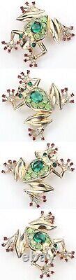 Trifari Sterling'Alfred Philippe' Peridot and Emerald Cabochon Tree Frog Pin