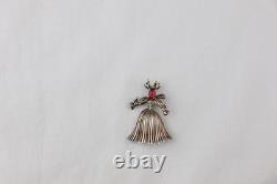 Trifari Sterling Silver Straw Girl BROOCH Nenette 1943 Alfred Philippe Rag Doll