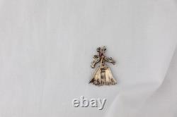 Trifari Sterling Silver Straw Girl BROOCH Nenette 1943 Alfred Philippe Rag Doll