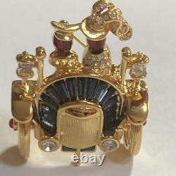 Trifari TM 1996'Alfred Philippe' Romantic Couple Riding in a Vintage Car Pin