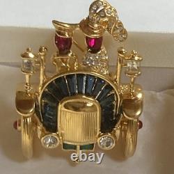 Trifari TM 1996'Alfred Philippe' Romantic Couple Riding in a Vintage Car Pin