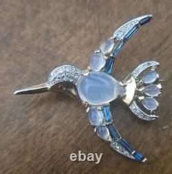 Trifari Vintage Hummingbird Bird Jelly Belly Brooch Pin by Alfred Philippe