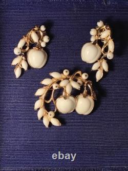 Trifari alfred philippe Double Apple Brooch And Matching Earrings