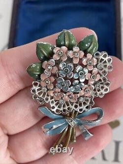 Trifari brooch Flower Antique 1941s Des 125348 Alfred Philippe Dress Clip Rare