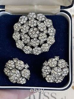 Trifari brooch & earrings Set Vintage 1950 clear Rhinestone pave silver tone