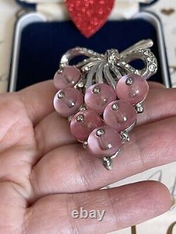 Trifari brooch grapes pink Moon beads Antique 1940s A Philippe dress clip signet