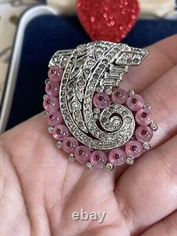 Trifari brooch pink Moon Beads baguette Antique 1938s Des 108805 A Philippe