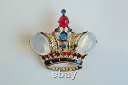 Trifari crown pin sterling silver by Alfred Philippe 1944, American