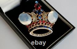 Trifari crown pin sterling silver by Alfred Philippe 1944, American