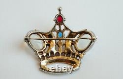 Trifari crown pin sterling silver by Alfred Philippe 1944, American