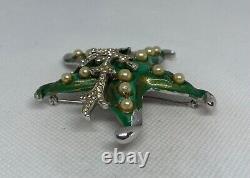 VERY RARE Alfred Philippe Crown Trifari Green Starfish Brooch