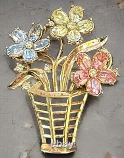 VINTAGE CROWN TRIFARI FRAGONARD FLOWER BASKET BROOCH Alfred Philippe Pastel