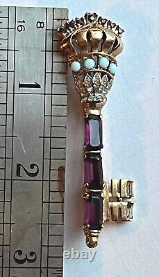 VINTAGE Early Trifari withstones KEY PIN 1950's by Alfred Philippe() hand #
