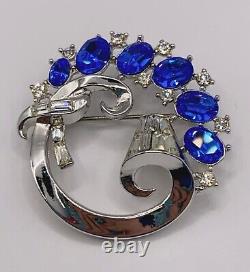 VINTAGE TRIFARI ALFRED PHILIPPE PAT PEND in Sapphire Blue Brooch