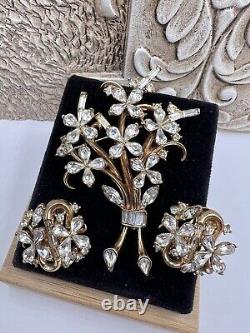 VTG 1940s Alfred Philippe Flower Rhinestone Set Brooch Earrings Pat Pend GILT