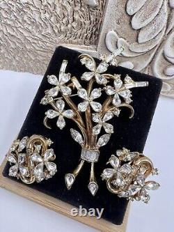 VTG 1940s Alfred Philippe Flower Rhinestone Set Brooch Earrings Pat Pend GILT