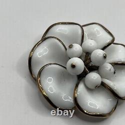 VTG 1950s SIGNED CROWN TRIFARI By ALFRED PHILIPPE Milk Glass Flower Brooch. F